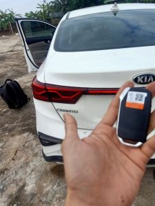 Làm chìa khóa thông minh xe Kia Cerato 2019 mất hết chìa - Dịch vụ làm chìa khóa ô tô tận nơi - Call vs Zalo 0905839046